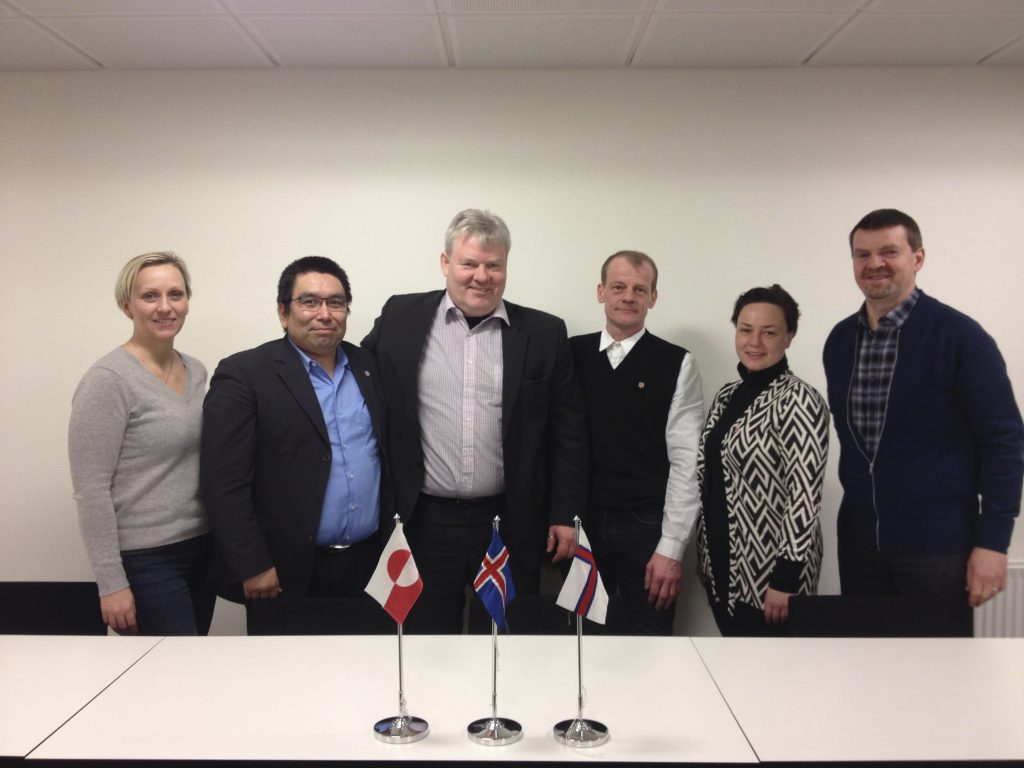 Fra venstre er det Unnur Brá Konráðsdóttir, Vittus Qujaukitsoq, Sigurður Ingi Jóhannsson, Jørgen Niclasen, Randi V. Evaldsen, og Bill Justinussen 