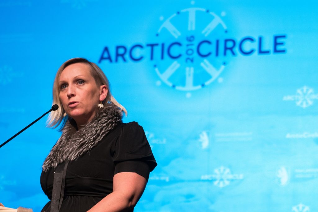Unnur Brá Konráðsdóttir under en tale til Arctic Circle, men hun kunne ikke deltage på årsmødet i Qaqortoq